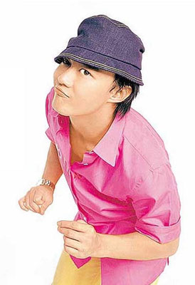 http://photo.pic.sohu.com/images/yule/2005-08-16/106c23b39a4.jpg